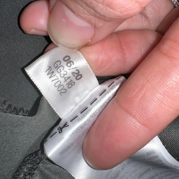 Adidas Women's Dark Green Stretch Elastic Waist Jogger pants Sz XL EUC! - Picture 8 of 8